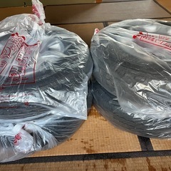 新品ハイエース　タイヤの画像