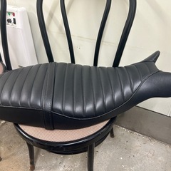 BMW rnineT シート FRPラボラトリーの画像