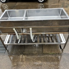 ・ステンレス製 2槽シンク 水切り・バックガード付 厨房 業務用 W1550×D800×H800mmバックガード150mmの画像