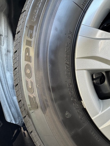 12/14納車 ハイエース 純正タイヤ 新車外し DPS 5km ブリヂストン 12/14納車 ハイエース 純正タイヤ 新車外し DPS ショップ 5km ブリヂストン