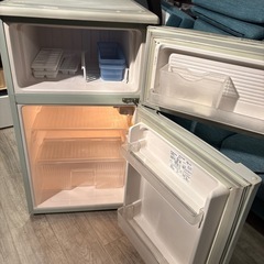 冷蔵庫の画像