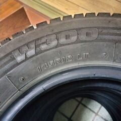 軽トラ、軽バン用スタッドレスタイヤ4本の画像