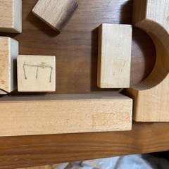 アルビスブラン　
積み木の画像