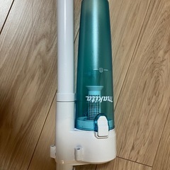【定価¥20,000→¥500‼︎】makita  コードレス掃除機の画像