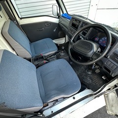 車検満タン！超絶好調の低年式低走行サンバーの画像
