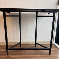 折りたたみデスク
の画像