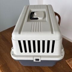 プチリュバン ペットキャリー DX60 猫用 小型犬用 中型犬用 IATA基準クリア クレート 14kgまで Lサイズ 奥行き60.5 x 幅40.5 x 高さ40.5cm 猫 犬の画像