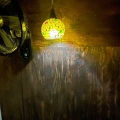 ステンドグラス調　ペンダントライト　照明　の画像