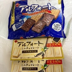 果物、野菜、お菓子など。の画像