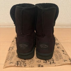 VANSムートンブーツ18cmの画像