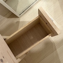 ドレッサー　ホワイト（椅子付き）の画像