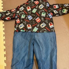 90cm　スキーウェア　フード付き プラレールの画像