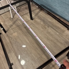 ガラステーブルの画像