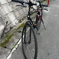 クロスバイク黒 の画像