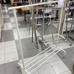 ★リユースのサカイ千葉中央店★  ハンガーラック  H129×D52×W111 クリーニング済み TC5782の画像