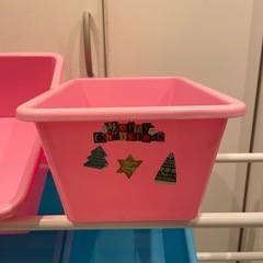 おもちゃ棚
の画像
