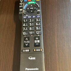 パナソニック製液晶テレビさしあげます　TH-L39C60　テレビ台付と両方を引き取りに来ていただける方の画像