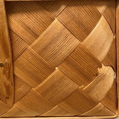 ヴィンテージ　北欧 木製バスケット かご（持ち手付き）の画像