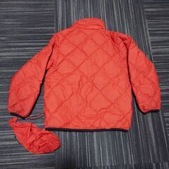 130cm　リバーシブルダウンパーカー　モンベル　赤黒　アウターの画像