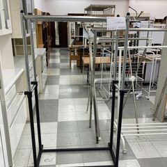 ★リユースのサカイ千葉中央店★  ハンガーラック  H98×D49×W93 クリーニング済み TC5783の画像