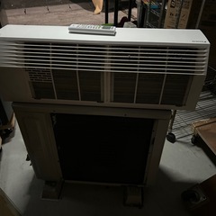 DAIKIN ダイキン　 12畳用　3.6kwエアコン　F36ZTCXS-W 2022年製 の画像