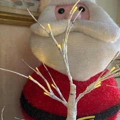 白樺のイルミネーション
ツリーとおまけのサンタさん。の画像