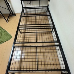 【受付終了】ニトリ　　金属製シングルサイズベッドフレームの画像