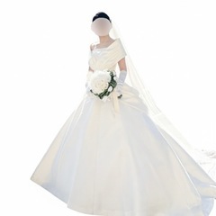 エマリーエ エリザベート 7号 ファーストオーナー ウェディングドレスの画像