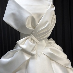 エマリーエ エリザベート 7号 ファーストオーナー ウェディングドレスの画像