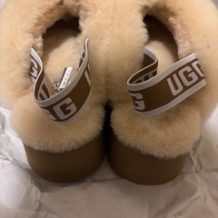 【お渡し予定あり】UGG Funkette ファンケットの画像
