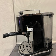 デロンギ　エスプレッソ・カプチーノメーカーの画像