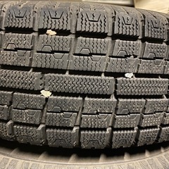185/70R14 トーヨー　スタッドレスタイヤの画像