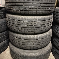 185/70R14 トーヨー　スタッドレスタイヤの画像