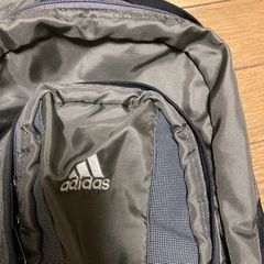 アディダス　リュックの画像
