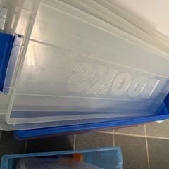 本　収納ボックスの画像