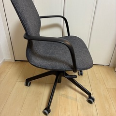 IKEA ロングフィエル 椅子 オフィスチェアの画像