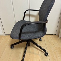 IKEA ロングフィエル 椅子 オフィスチェアの画像