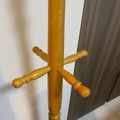 コートハンガー　ナチュラルの画像