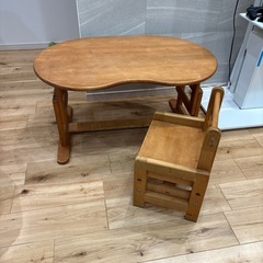 子ども用デスク&チェアの画像