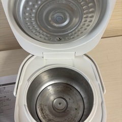 美品！　SHARP 炊飯器3号炊きの画像