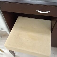 リユースのサカイ栃木店★ジモティ割あり★  ドレッサー ブラウン W80×D45×H138 クリーニング済み TC11982の画像