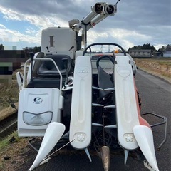 クボタ 2条刈 コンバイン AR216 GLW  713時間 16馬力 中古 引き取り限定の画像