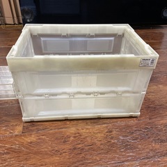 突っ張り棒２本未使用&プラボックスの画像