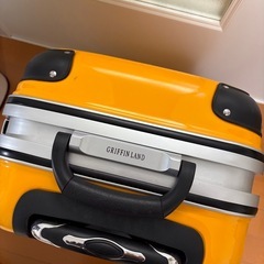 【無料】スーツケースの画像