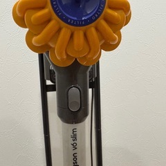 [12/14引き取り可能な方のみ]ダイソン　掃除機　アタッチメント豊富の画像