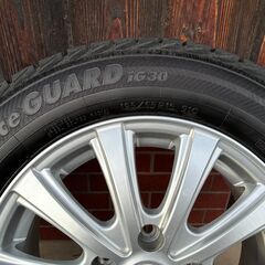 スタッドレスタイヤ＆アルミ４本セット　ヨコハマ　195/65R15　91Q　の画像
