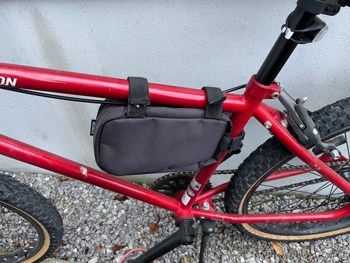 自転車 BMXタイプ 大人用  フレームバッグ付き
