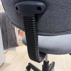 普通の椅子
の画像