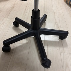 普通の椅子
の画像