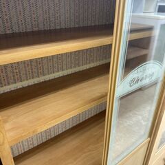★リユースのサカイ高崎店★TJ13650  食器棚 ライトブラウン H122.5×D30×W59 クリーニング済みの画像